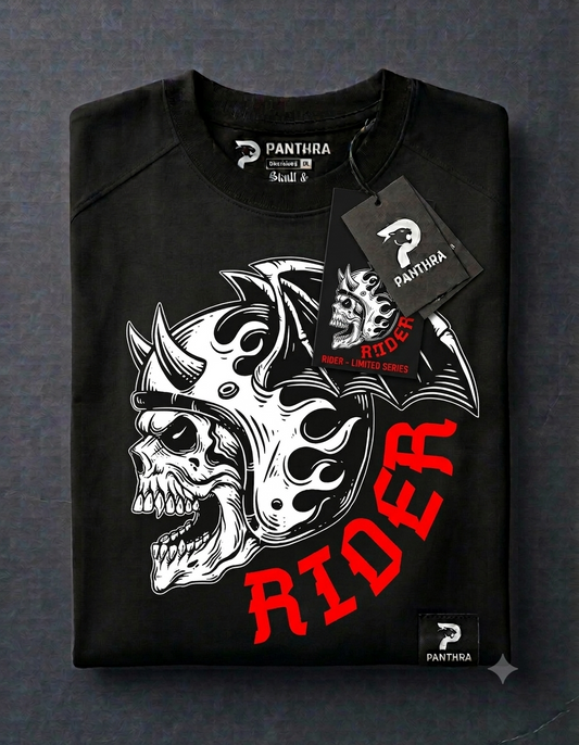 Rider Skull Helmet Graphic T-Shirt – Biker Gothic Streetwear Oversized Tee | PANTHRA